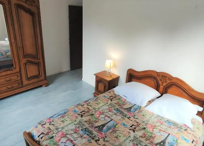 Le Clocher Hébergement de vacances *